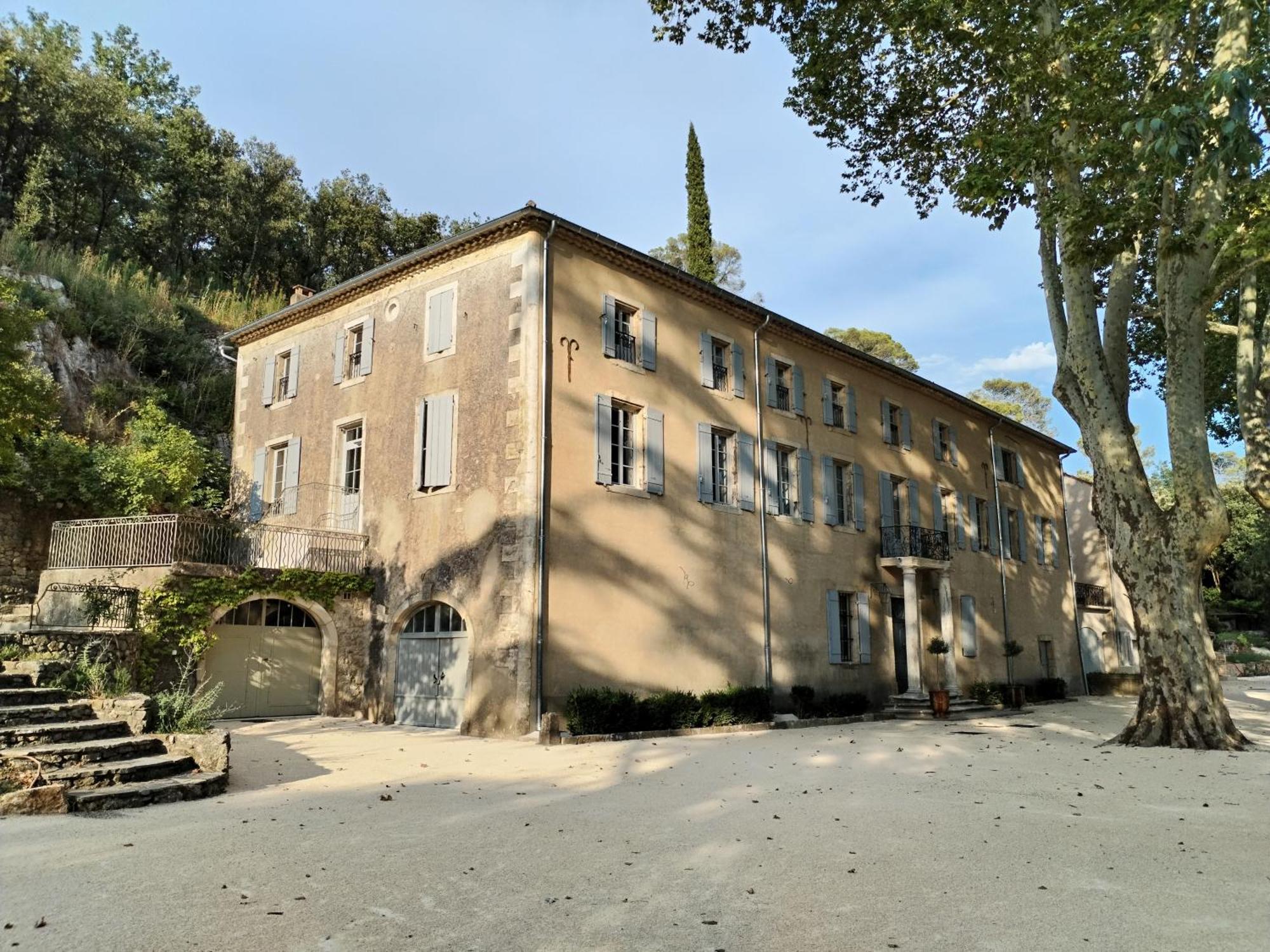 Chateau De L'Olivete Hotel Cornillon Exterior photo